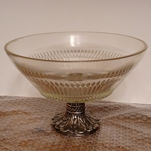 Vintage glass pedestal bowl